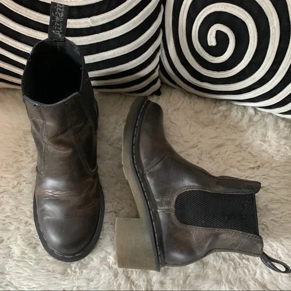 DR MARTENS Cadence Greenland Chelsea Boots - Picture 2 of 9